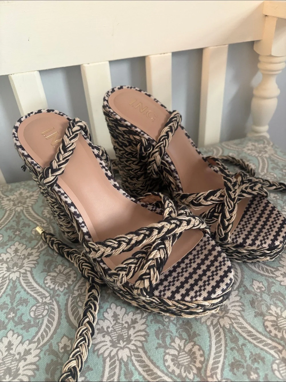 INC International Concepts Black & Cream Braided Rope Wedge Sandals
